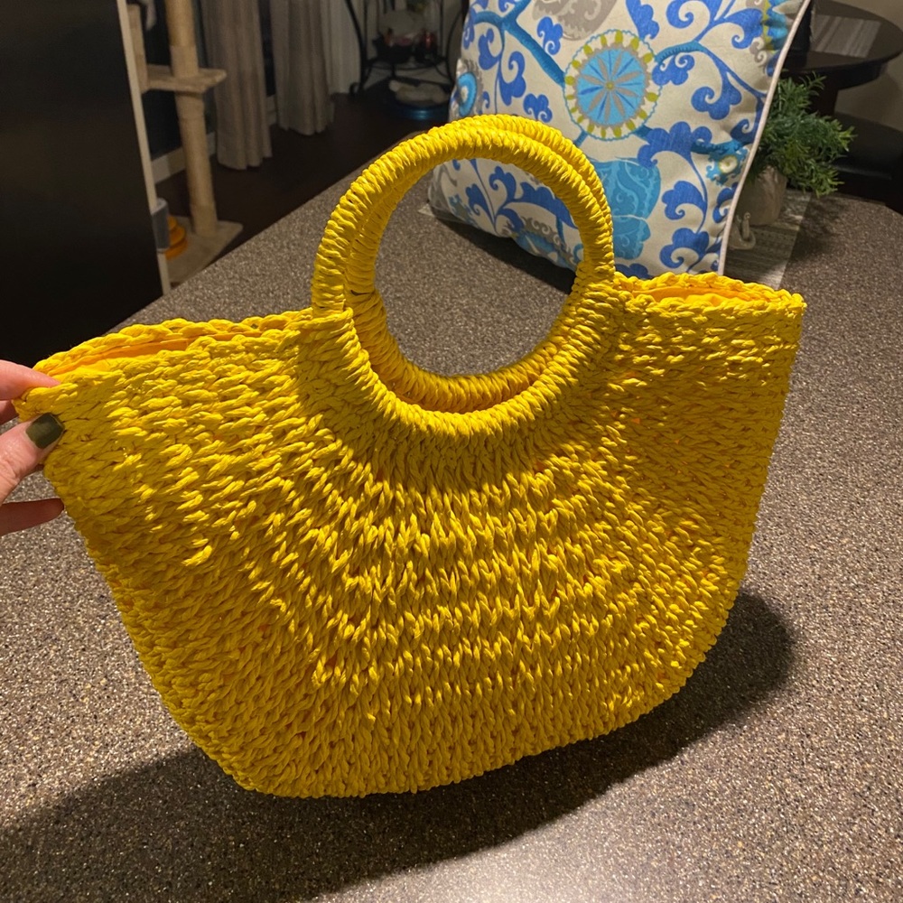 🌿 Grossi Straw Bag